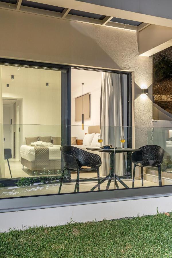 City Hill Luxury Apartments Янина Екстериор снимка