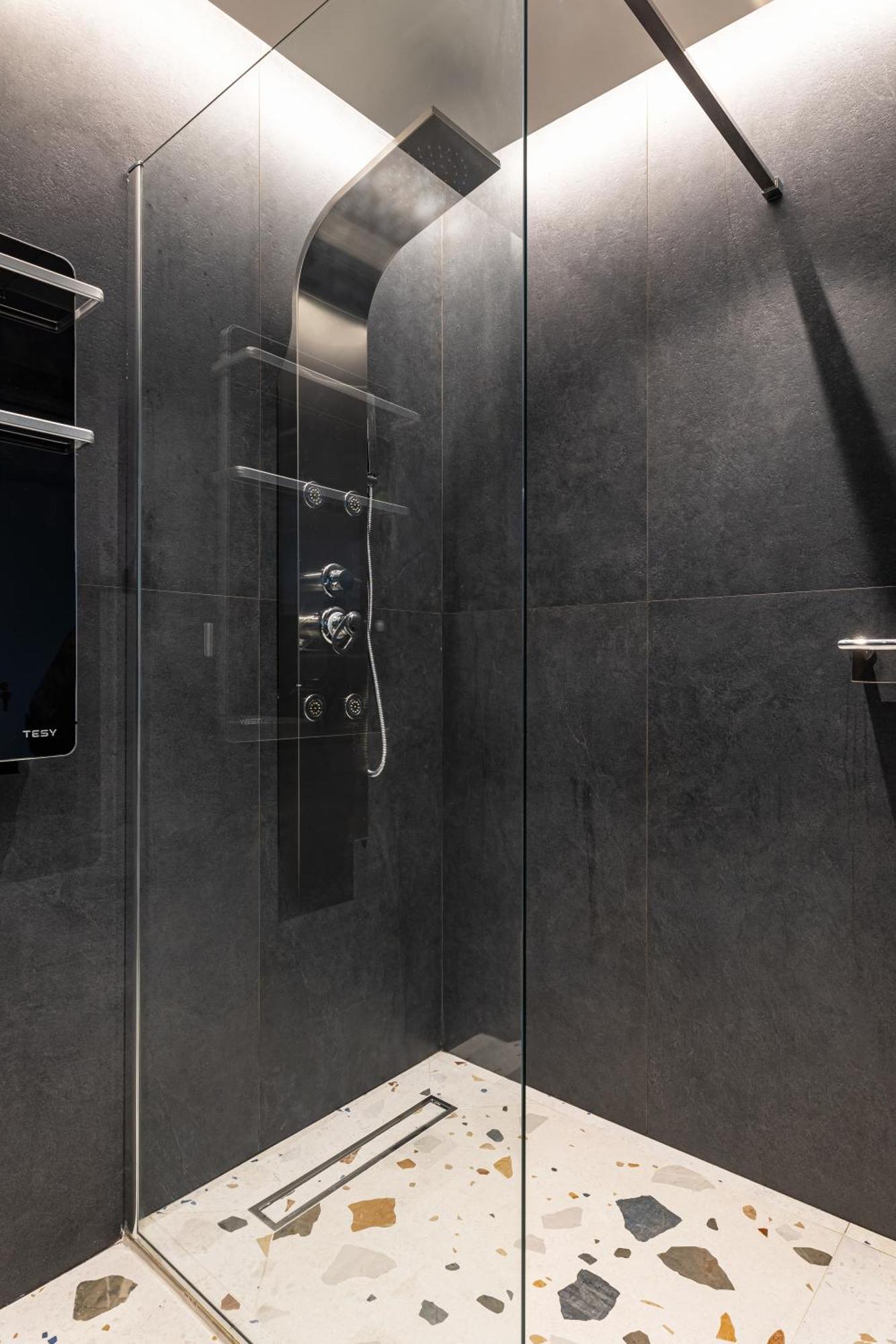 City Hill Luxury Apartments Янина Екстериор снимка