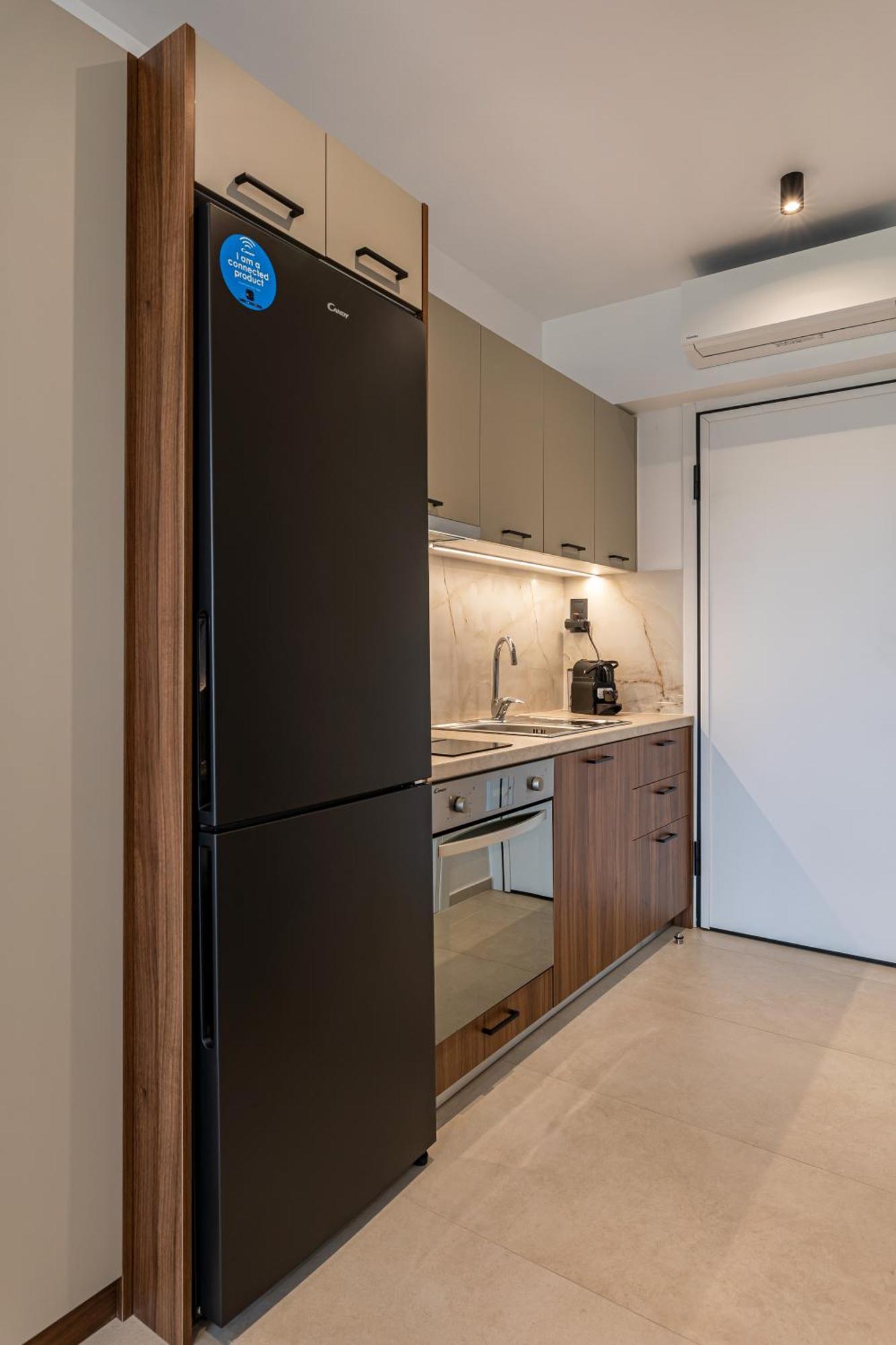 City Hill Luxury Apartments Янина Екстериор снимка
